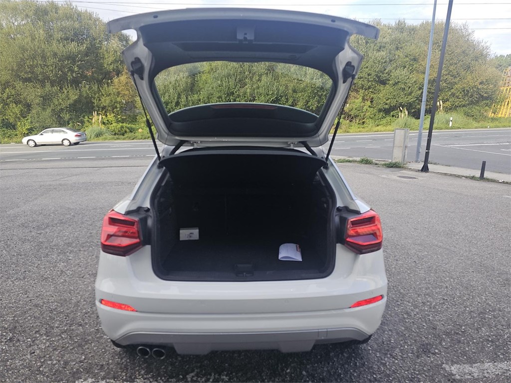 Foto 11 AUDI Q2
