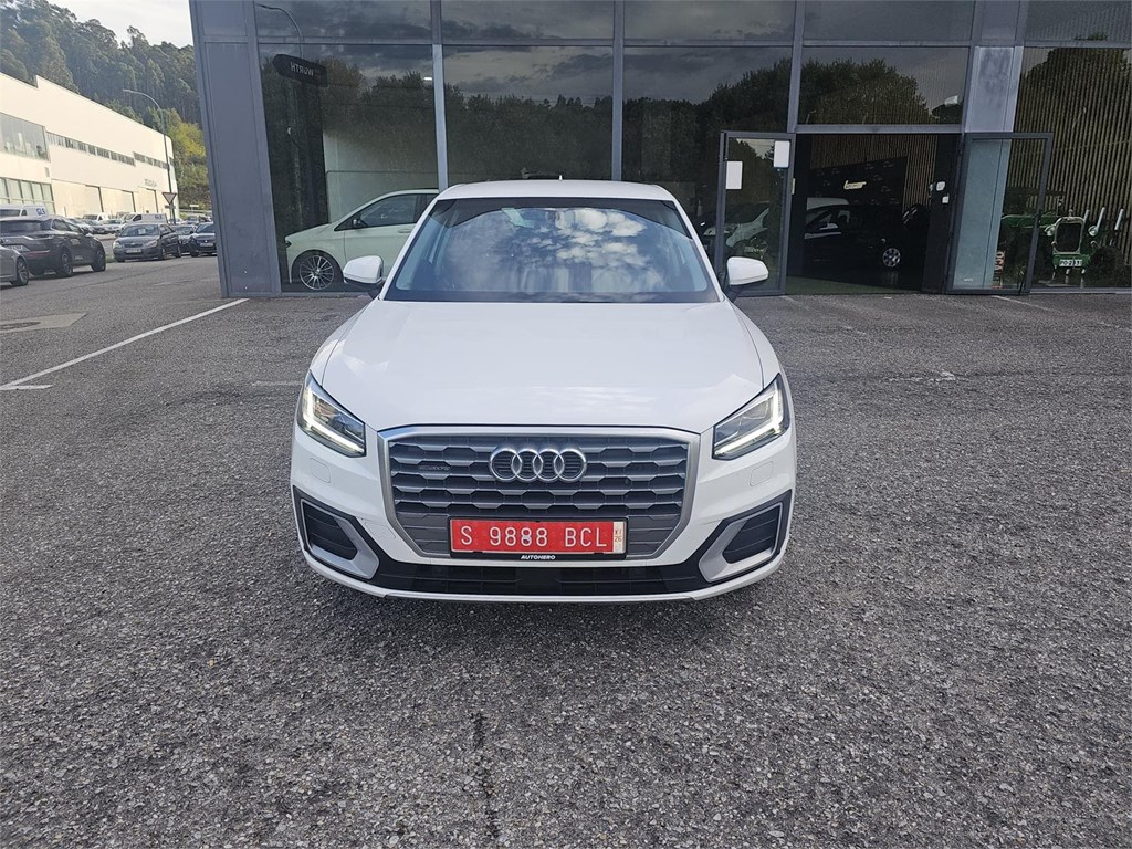 Foto 2 AUDI Q2