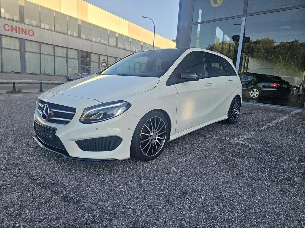 Foto 4 MERCEDES B200d AMG