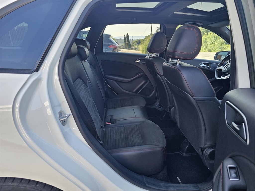 Foto 13 MERCEDES B200d