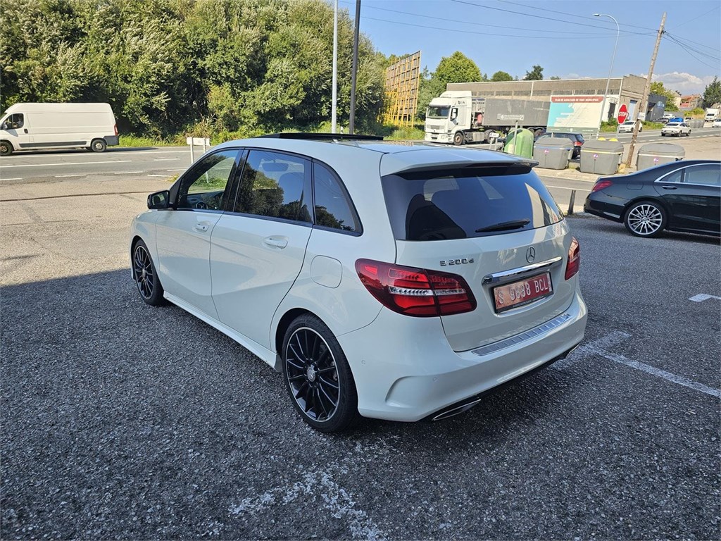 Foto 5 MERCEDES B200d