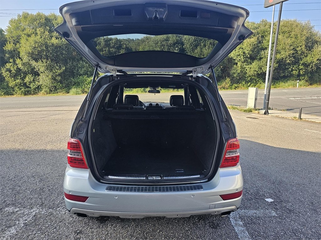 Foto 11 MERCEDES ML 280