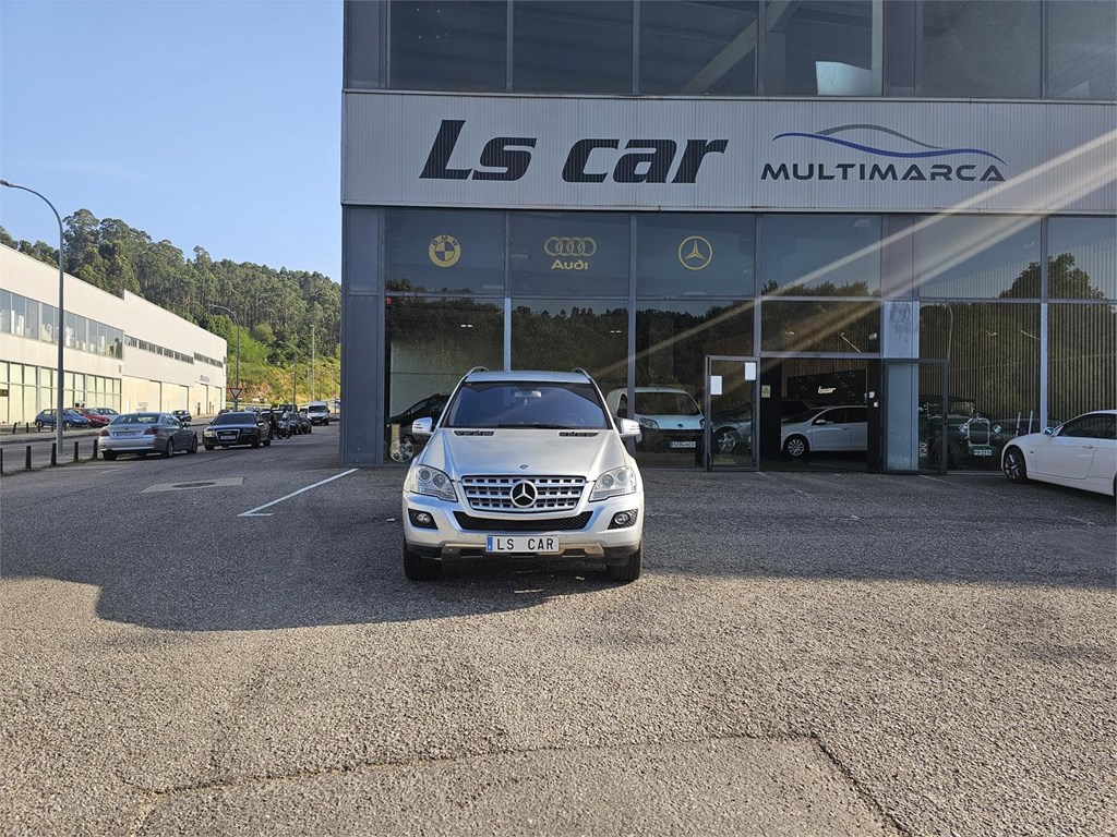 Foto 1 MERCEDES ML 280