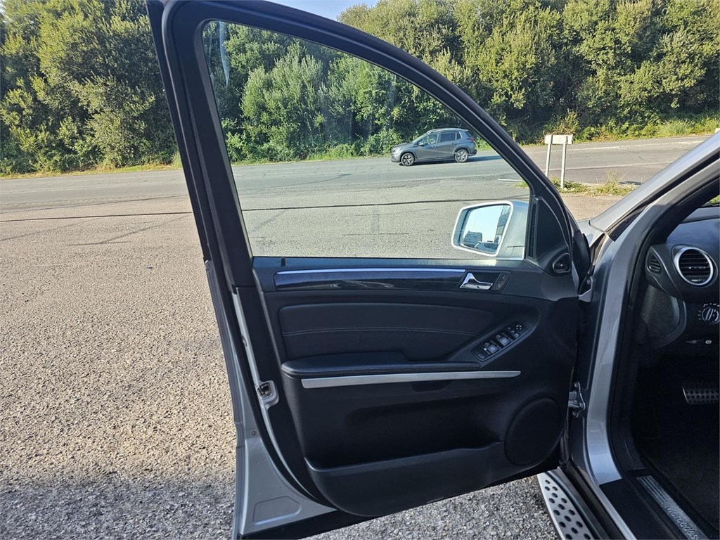 Foto 7 MERCEDES ML 280