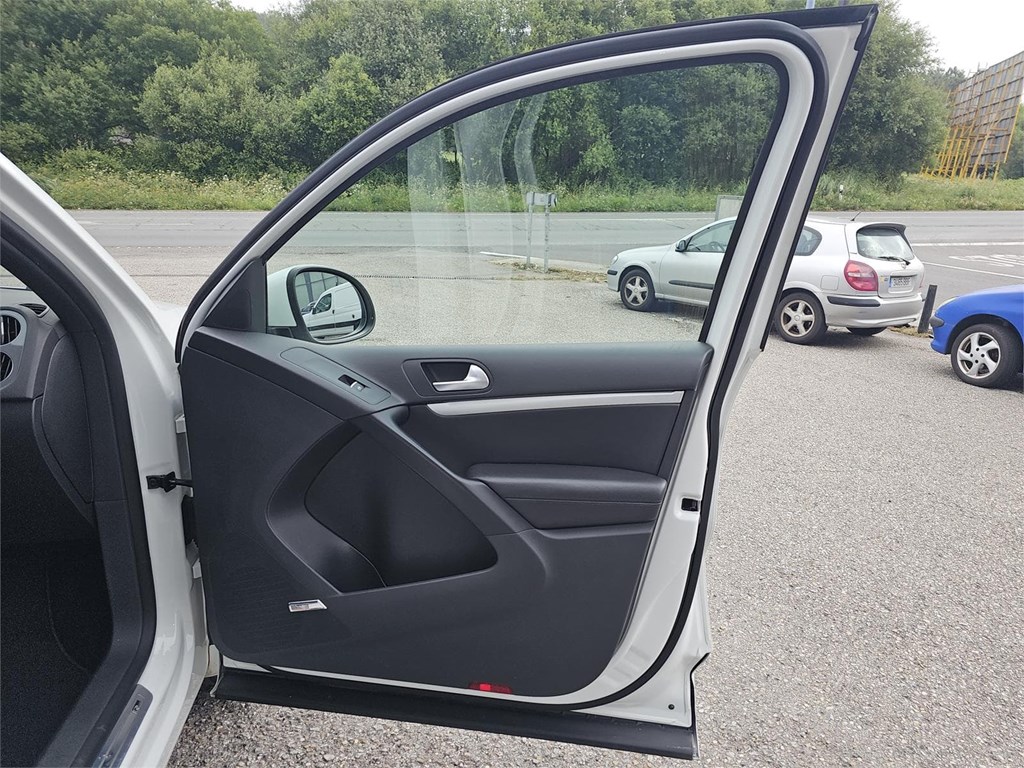 Foto 14 VOLKSWAGEN TIGUAN